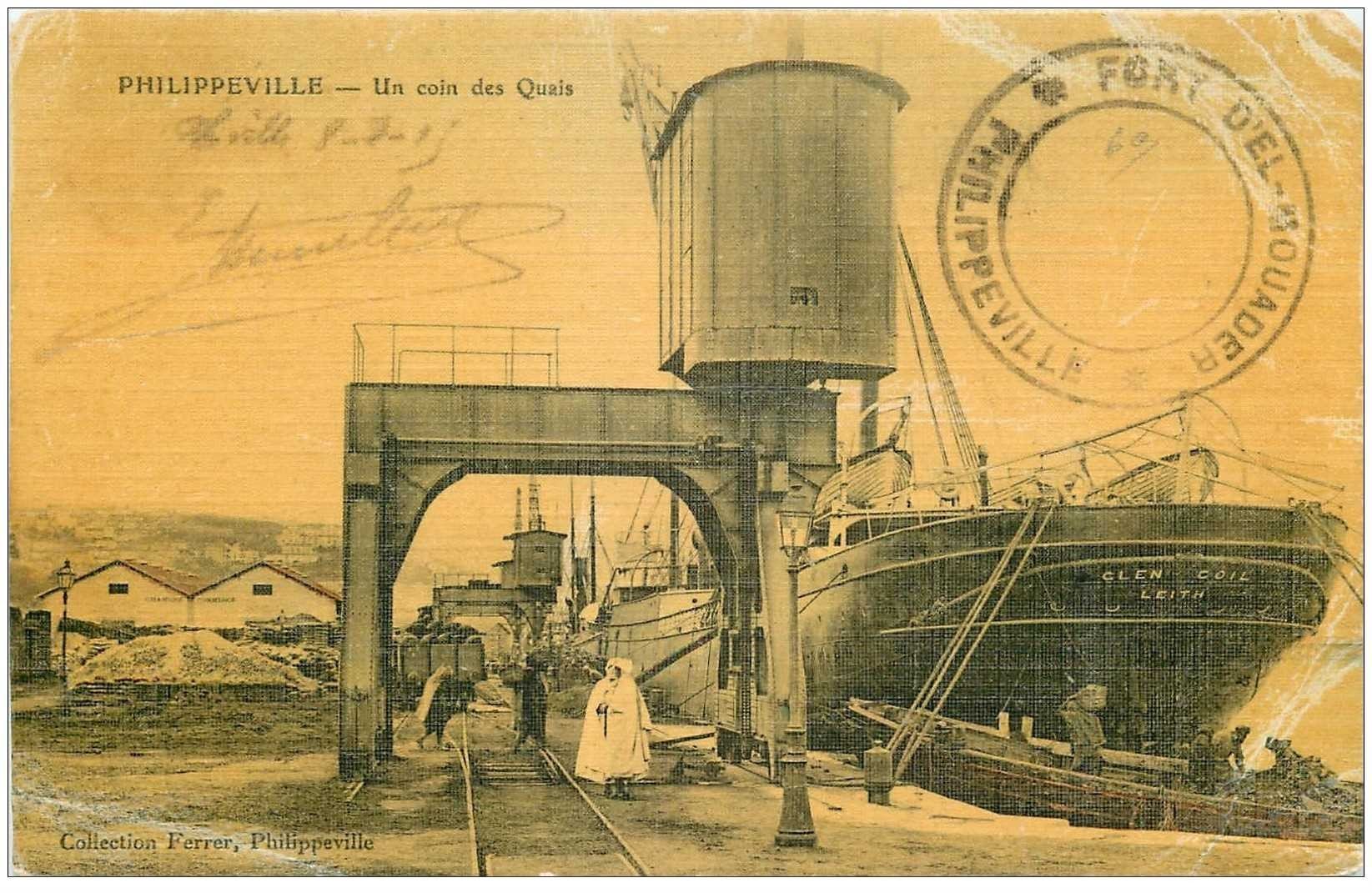 carte postale ancienne Algérie. PHILIPPEVILLE. Un coin des Quais 1915 (défauts)...
