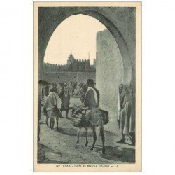 carte postale ancienne TUNISIE. Sfax. Porte du Marché indigène avec transports à dos d'ânes