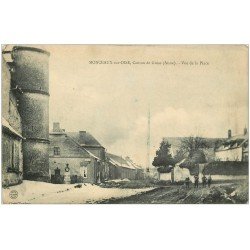 carte postale ancienne 02 MONCEAUX-SUR-OISE. La Place avec gamins