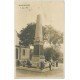 carte postale ancienne 02 MONDREPUIS. Monument aux Morts