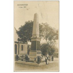 carte postale ancienne 02 MONDREPUIS. Monument aux Morts