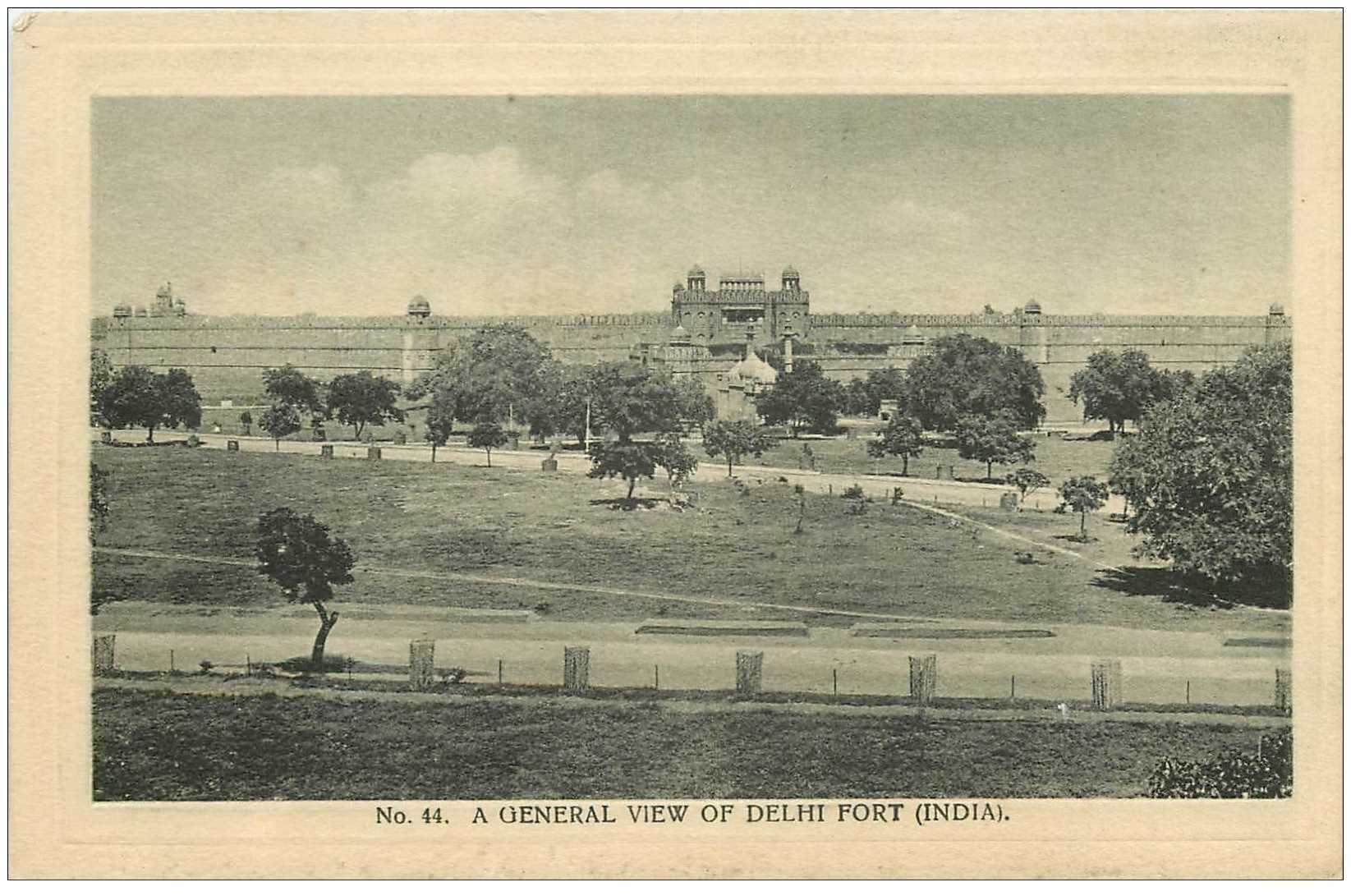 carte postale ancienne INDE. Delhi. A general view of Fort
