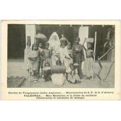 carte postale ancienne INDE. Palkonda Mère Madeleine et Classe du certificat. Diocèse de Vizagapatam