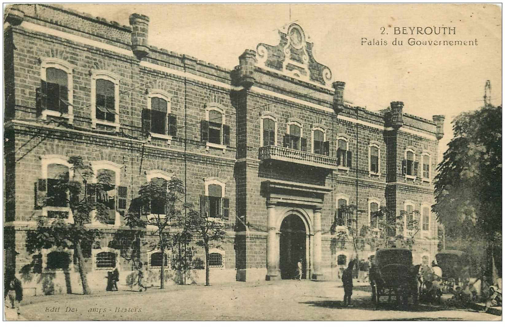 carte postale ancienne LIBAN LIBANO. Palais du Gouvernement 1925 avec fiacres