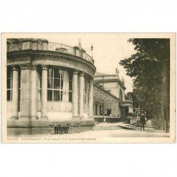 carte postale ancienne DEUTSCH ALLEMAGNE. Wiesbaden Kurhaus mit Gartenterrasse 1919