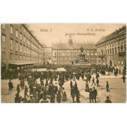 carte postale ancienne AUTRICHE OSTERREICH. Wien Hofburg Burghof Wacheablösung Vienne