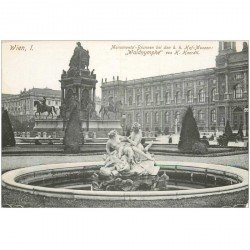 carte postale ancienne WIEN VIENNE. Monumental Brunnen Hof Museen Waldnymphe