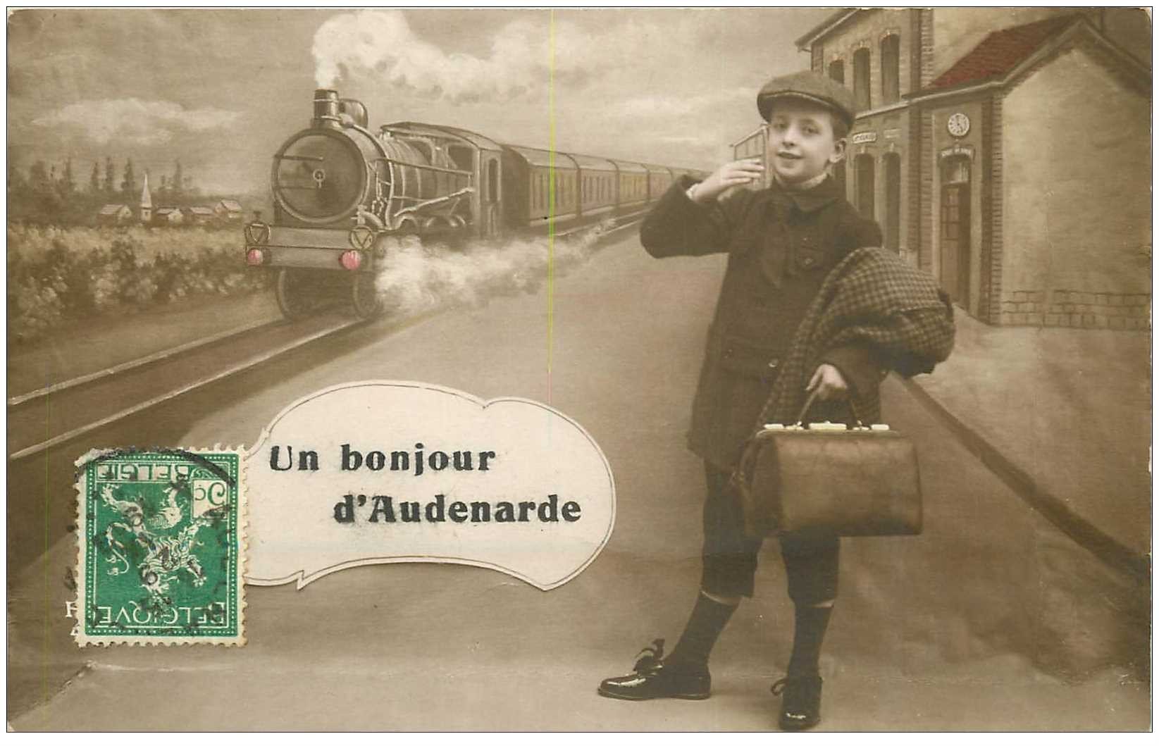 carte postale ancienne Belgique. AUDENARDE. Un bonjour de la Gare avec Train et locomotive 1913
