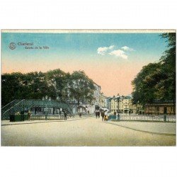 carte postale ancienne CHARLEROI. Entrée de la Ville Pont et Passerelle