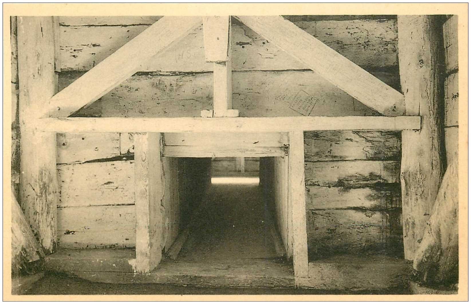 carte postale ancienne NIEUPORT REDAN. Abri bombardement