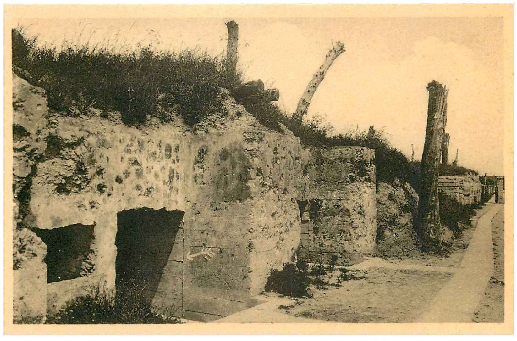 carte postale ancienne NIEUPORT REDAN. Abris bétonnés