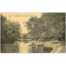 carte postale ancienne OSTENDE OOSTENDE. Parc et canotage sur le Lac