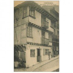 carte postale ancienne Espagne. FUENTERRABIA. Casa antigua en la calle Mayor animation