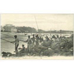 ESPAGNE. San Sebastian. Pescadores sobre el Urumea. Les Pêcheurs. Pêche et Poissons