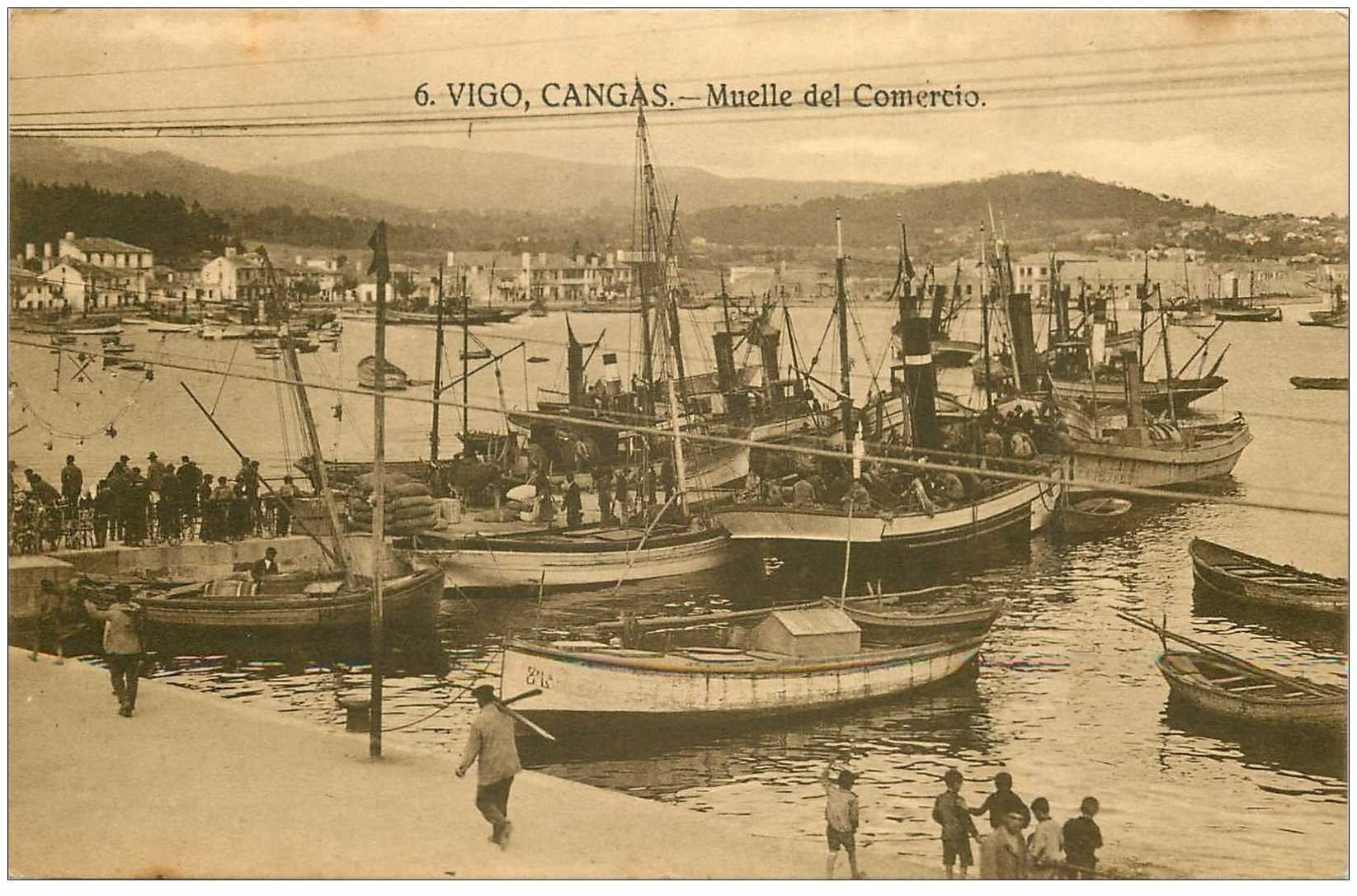 ESPAGNE. Vigo Cangas. Muelle del Comercio. Bateaux et Port de Pêche