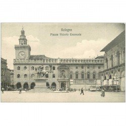 carte postale ancienne Italia. BOLOGNA. Piazza Vittorio Emanuele