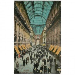 carte postale ancienne ITALIA. Milano. Galleria Vittorio Emanuele 1919