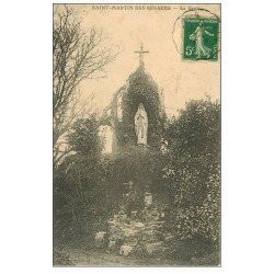 carte postale ancienne 14 SAINT-MARTIN DES BESACES. La Grotte 1914