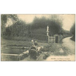 carte postale ancienne 14 SALLEN. Vierge et Lavandières au Lavoir 1915