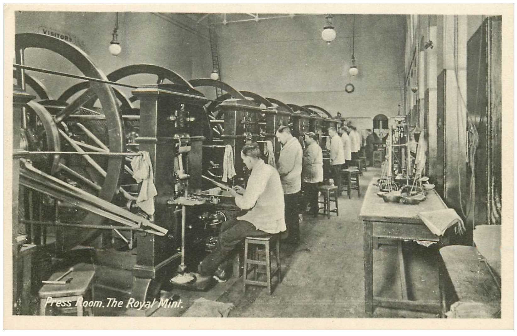 carte postale ancienne LONDON. The Royal Mint. Press Room