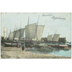 carte postale ancienne 14 TROUVILLE. Bel-Air. Barques de Pêcheurs 1904. Métiers de la Mer
