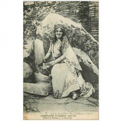 carte postale ancienne YOUGOSLAVIE. Femme serbe à la Source 1914-18