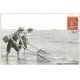 carte postale ancienne 14 TROUVILLE. Pêcheuses de Crevettes 1908. Métiers de la Mer