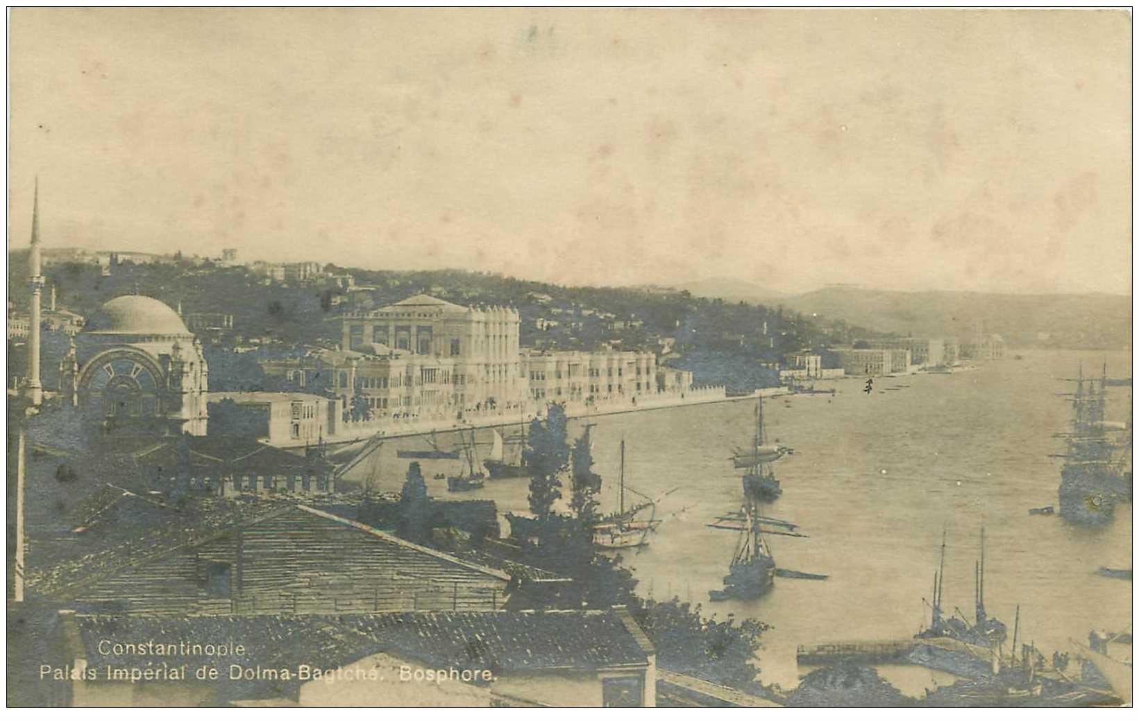 TURQUIE. Constantinople. Palais Impérial de Dolma Bagtché sur le Bosphore 1919