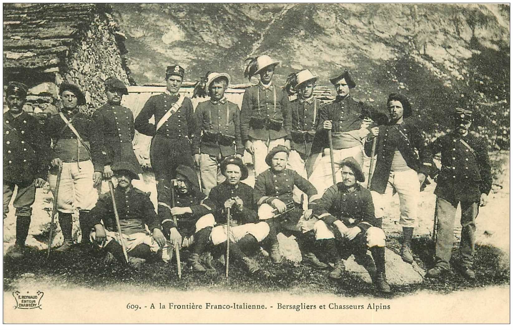 Italie Bersagliers et Chasseurs Alpins. Frontière Dogana Bersaglieri Douaniers