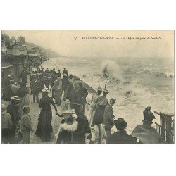 carte postale ancienne 14 VILLERS-SUR-MER. La Digue jour Tempête 1911