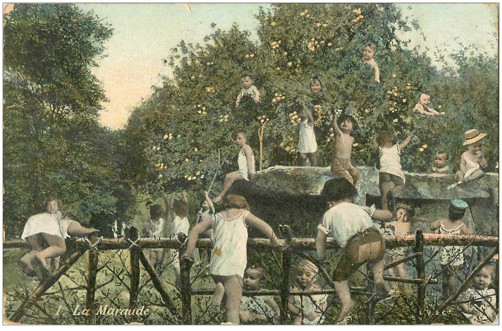 carte postale ancienne ENFANTS. Bébés à la Maraude 1907