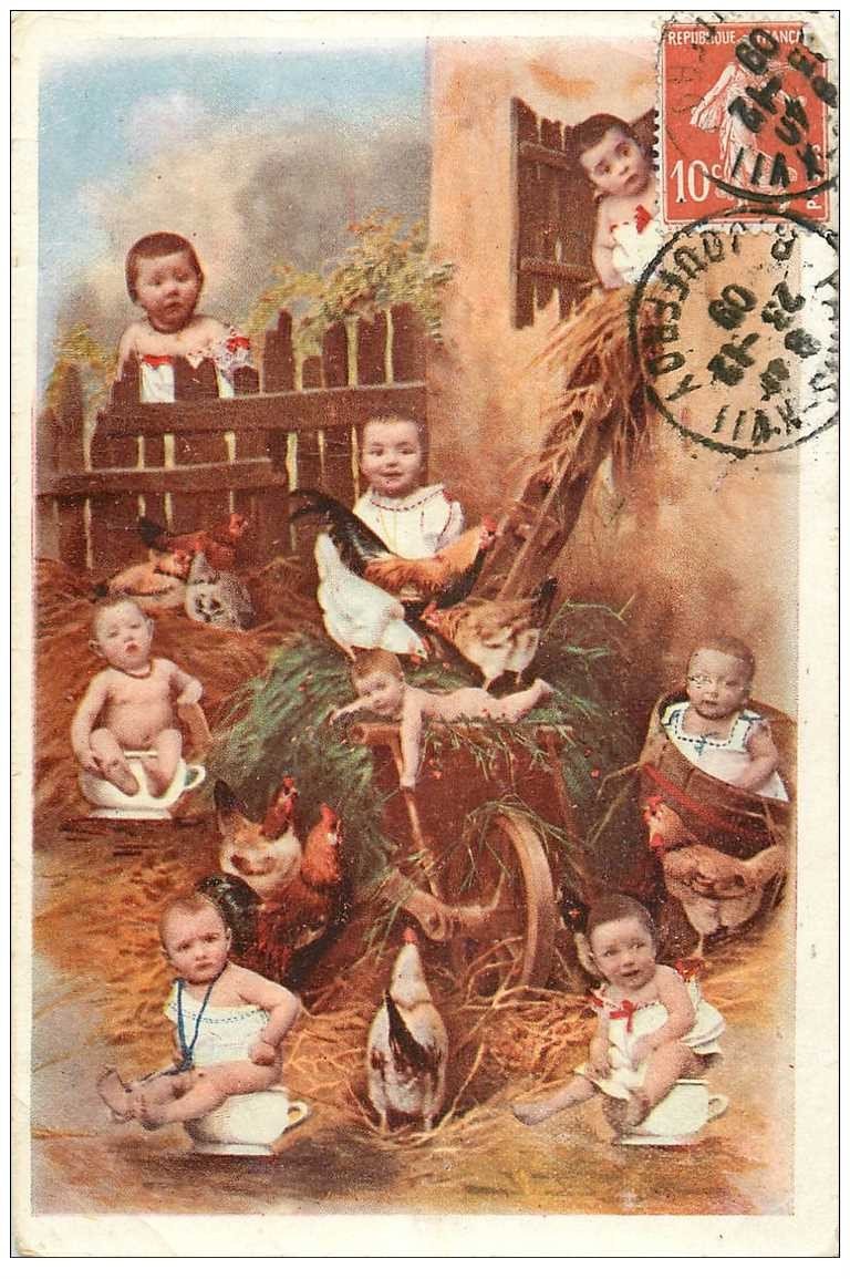 carte postale ancienne ENFANTS. Bébés dans la Ferme 1909 coqs et boudalous