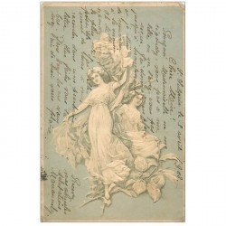 carte postale ancienne FEMMES. Jolies Nymphes carte gaufrée 1903