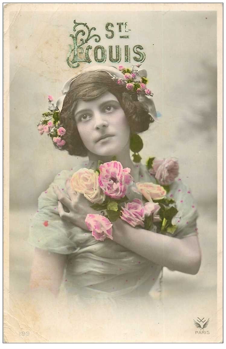 carte postale ancienne FEMMES. Sainte Luois ou Louise...
