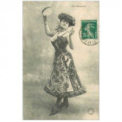 carte postale ancienne FEMMES. Une Espagnole avec tambourin vers 1912...