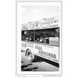 carte postale ancienne Cycliste et Cyclisme. Camion publicitaire Paul Beuscher Disques Pathé. Tour de France...