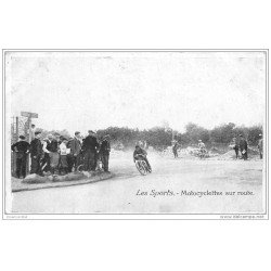 carte postale ancienne LES SPORTS. Motocyclettes sur route