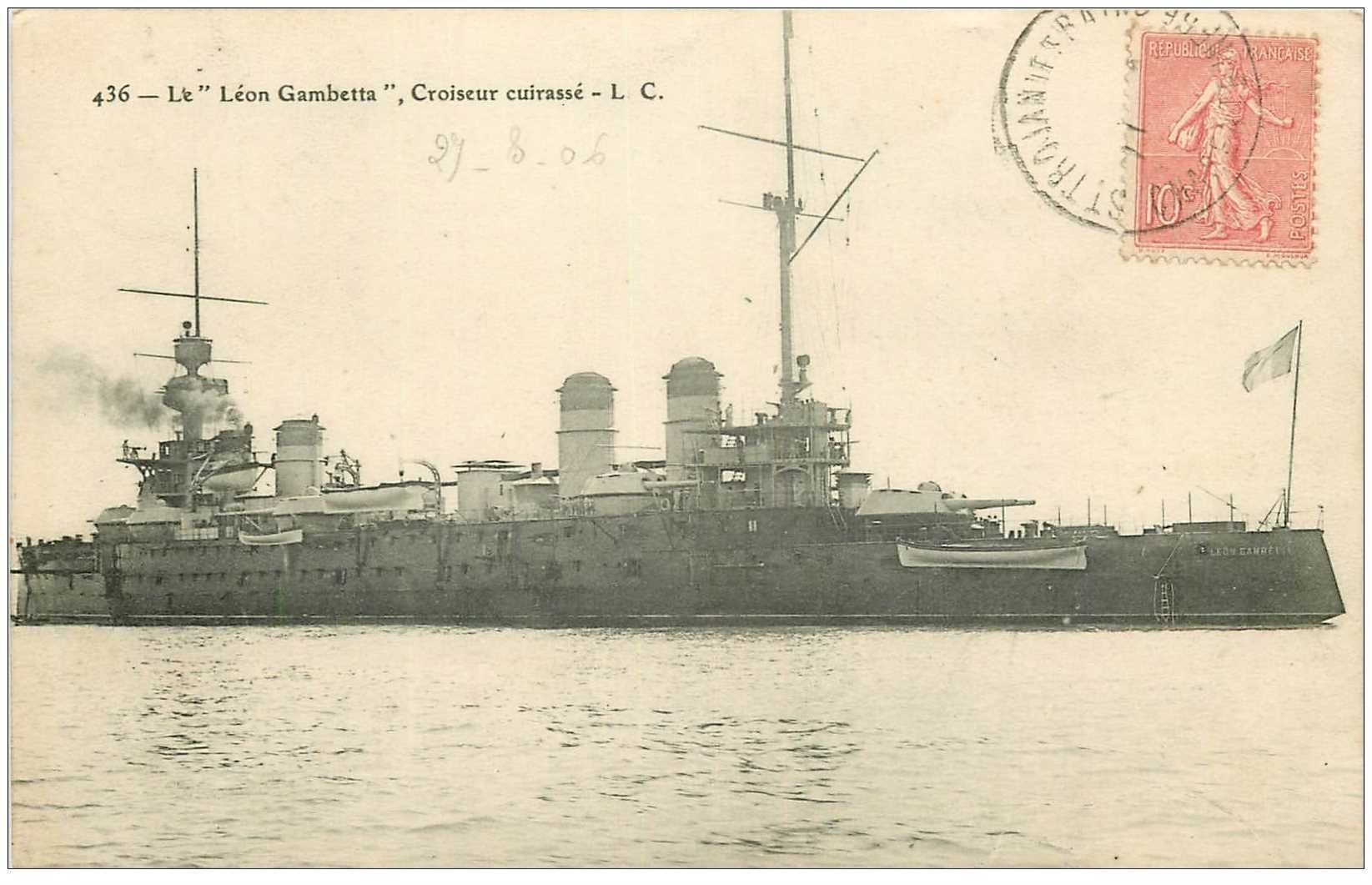 carte postale ancienne NAVIRES DE GUERRE. Le Léon Gambetta Croiseur cuirassé 1906