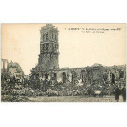 carte postale ancienne 02 SAINT-QUENTIN. Beffroi et Bourse en 1919