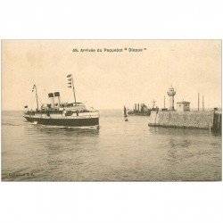 carte postale ancienne TRANSPORTS. Navires et Bateaux. Paquebot Dieppe