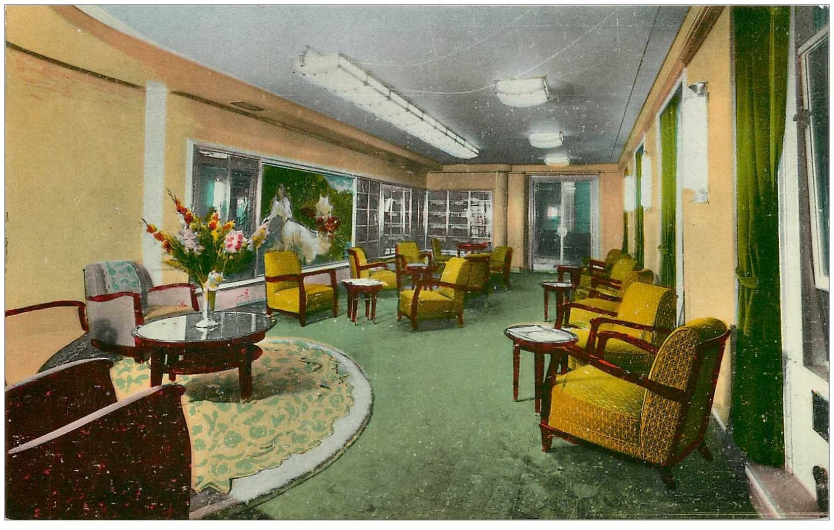 carte postale ancienne TRANSPORTS. Navires et Bateaux. Paquebot Ile de France Salon lecture