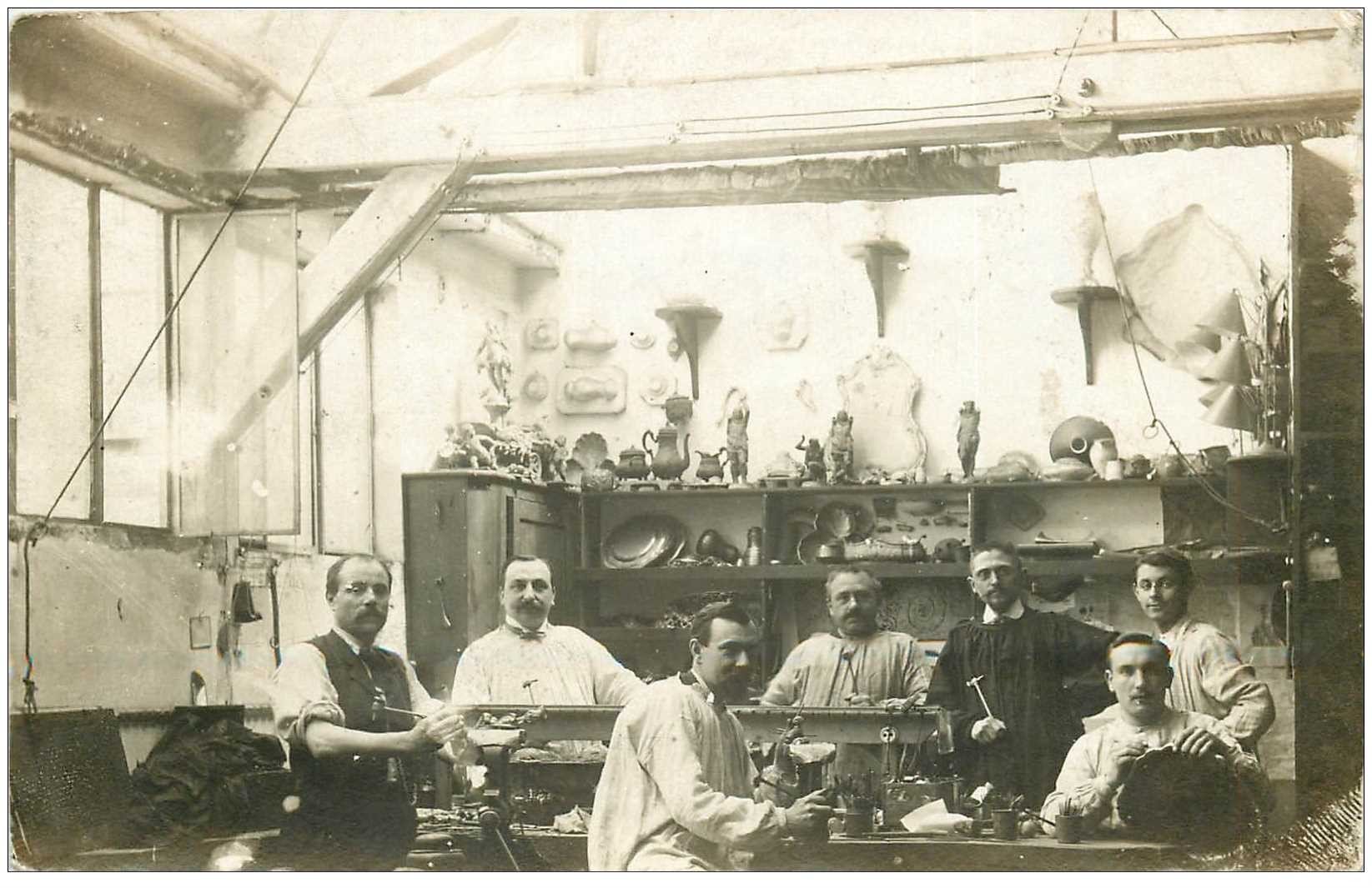 METIERS. Artisans Etameurs ou Doreurs. Photo Carte Postale
