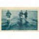carte postale ancienne METIERS DE LA MER. Pêcheuses de Crevettes 1946. Crustacés et Poissons