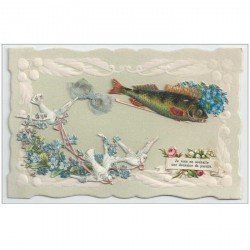 carte postale ancienne Carte Fantaisie à système. Poisson et Colombes en rajout mobile avec noeud tissu. Fleurs et paillettes
