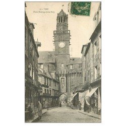 carte postale ancienne 14 VIRE. Porte-Horloge Peinture Laforge 1907