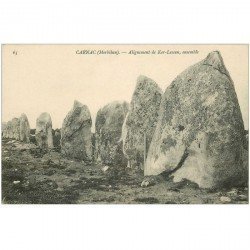 carte postale ancienne Dolmens et Menhirs. CARNAC. Alignement de Ker Lescan