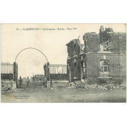 carte postale ancienne 02 SAINT-QUENTIN. Entrée de la Caserne 1919