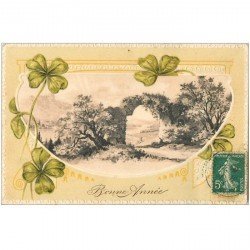 carte postale ancienne NOUVEL AN. Bonne Année carte gaufrée Porte en pierre et Trèfle à quatre feuilles 1907