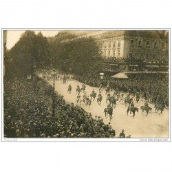 carte postale ancienne FETES DE LA VICTOIRE 1919. Les Marocains à l'Opéra 1921. Armée et Militaires