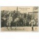 carte postale ancienne FETES VICTOIRE 1919. Un Gradé Cavalier et Poilus aux Champs-Elysées Armée et Militaires